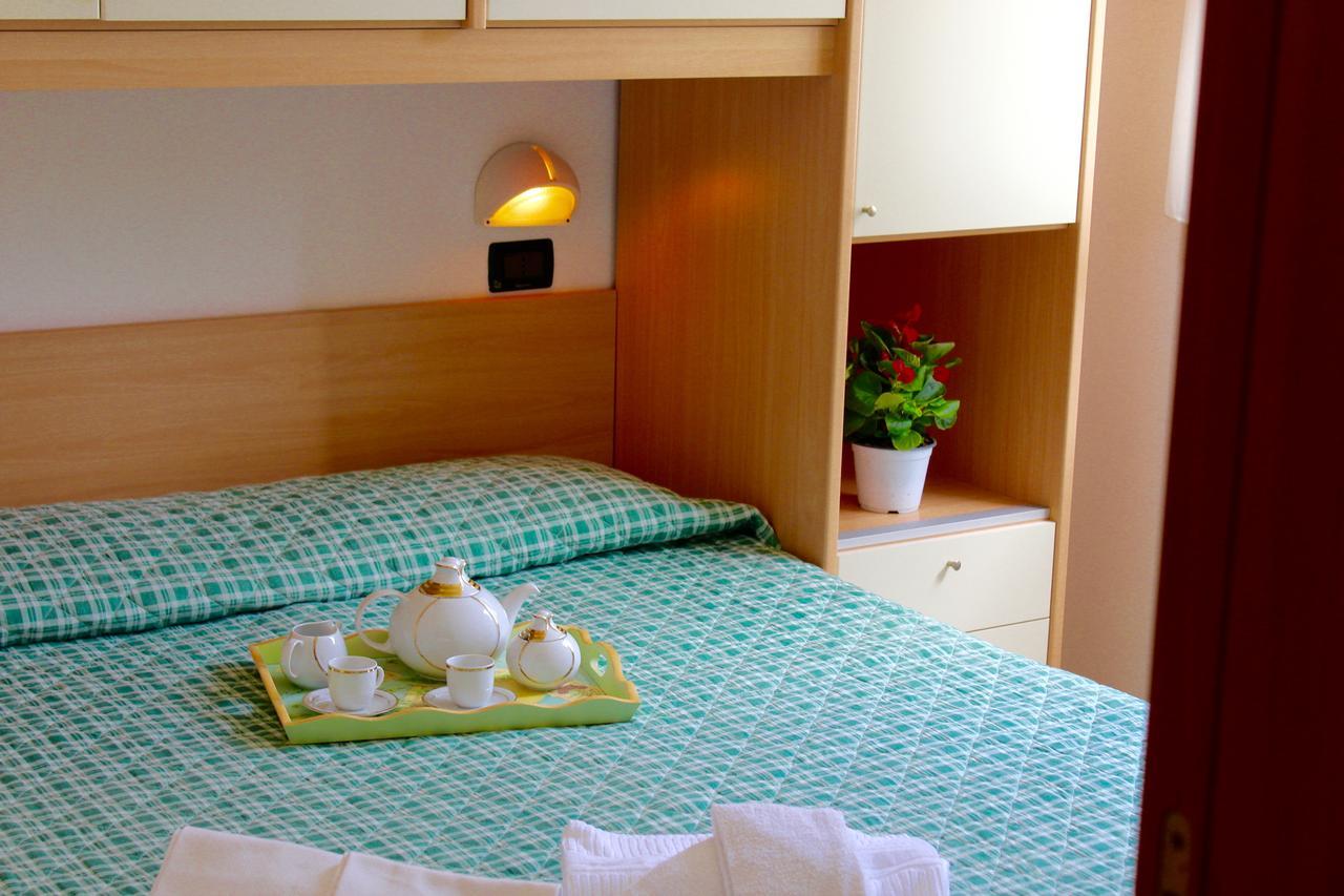 Villaggio Turistico Defensola 비에스테 외부 사진