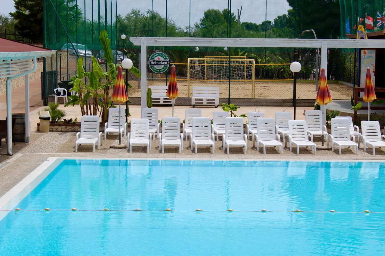 Villaggio Turistico Defensola 비에스테 외부 사진